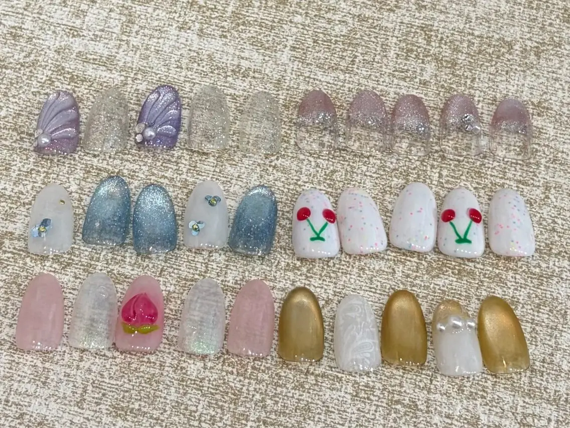 ネイル オーロラネイル 長さ出し フレンチネイル ジェルネイル ガラスフレンチ Rela・S NAILのネイルデザイン