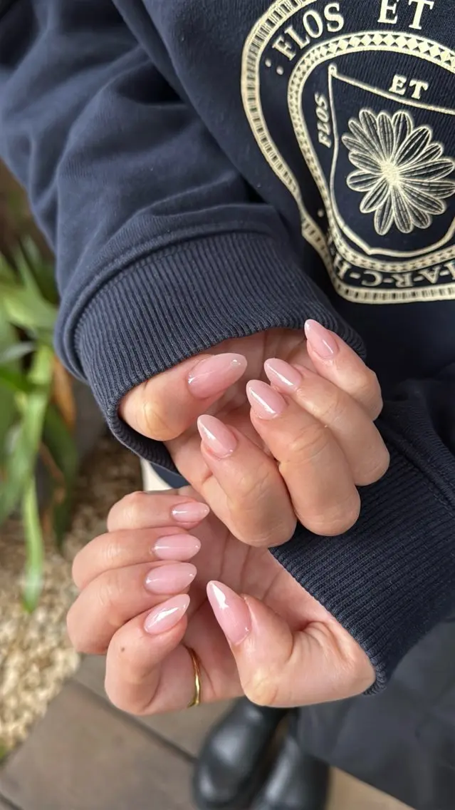 ネイル フラッシュネイル フラッシュマグ フットネイル フレンチネイル 韓国ネイル SAKU nail 作島茜のネイルデザイン