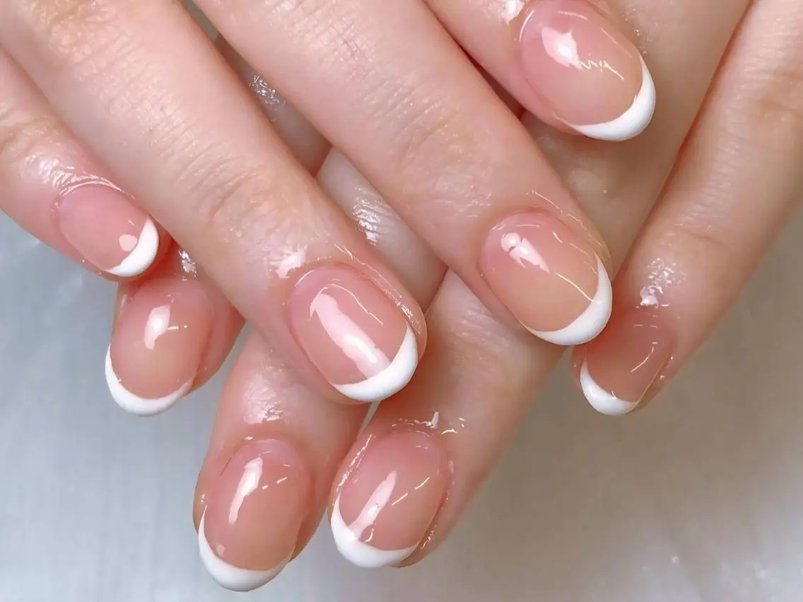ネイル ジェルネイル 韓国ネイル マグネットネイル 持ち込み オフィスネイル ハンドネイル Nails by AN.*✧のネイルデザイン