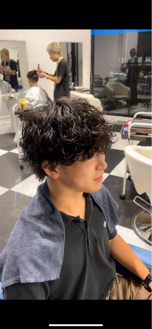 カット＋波巻きパーマ+トリートメントの写真
