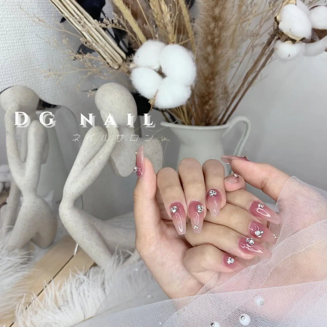 ネイル ハンドネイル DG nailのネイルデザイン