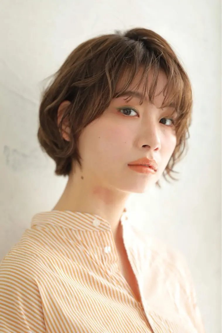 ショート attra アトラのヘアスタイル