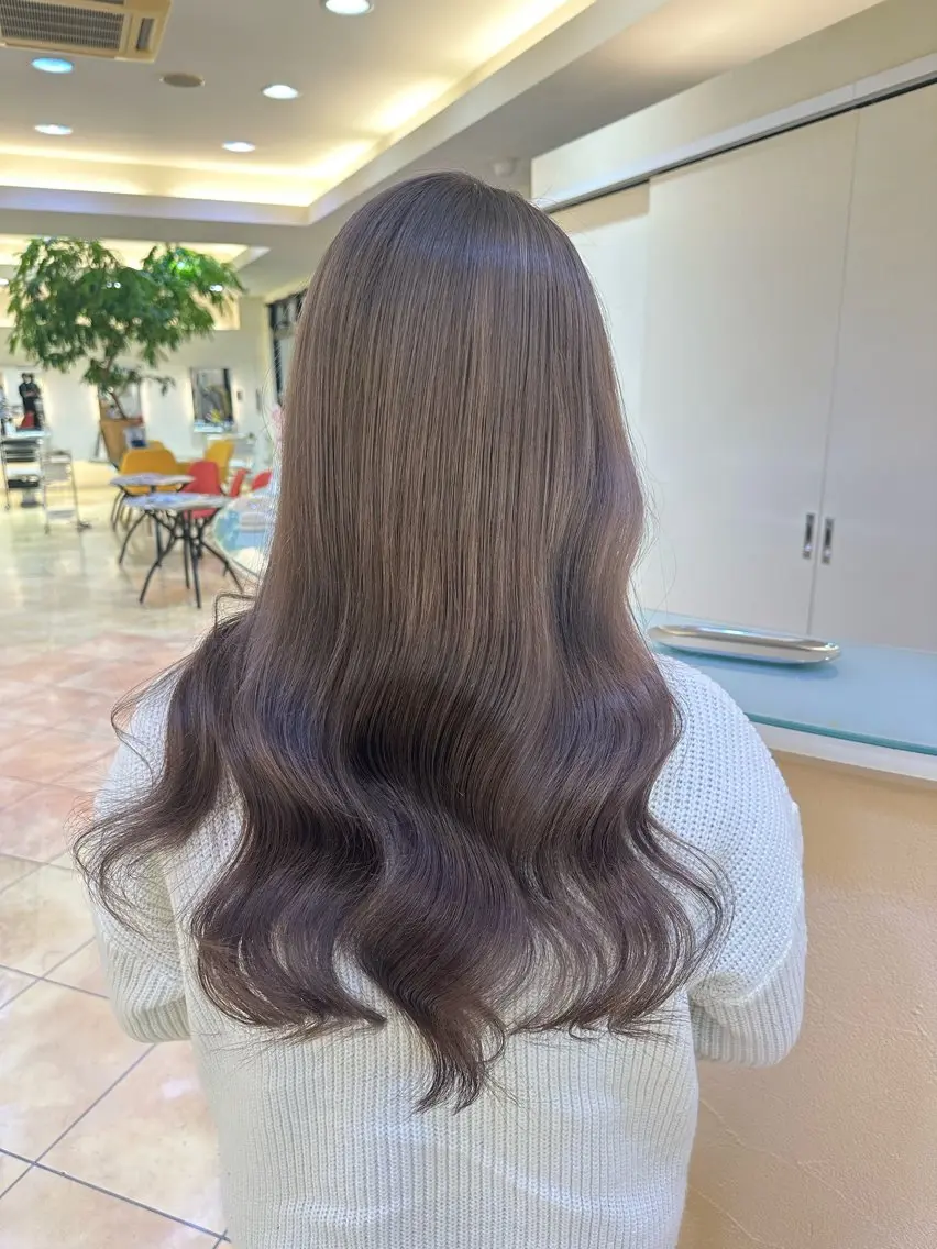 ロング カット ヘアカラー 池田 早穂のヘアスタイル