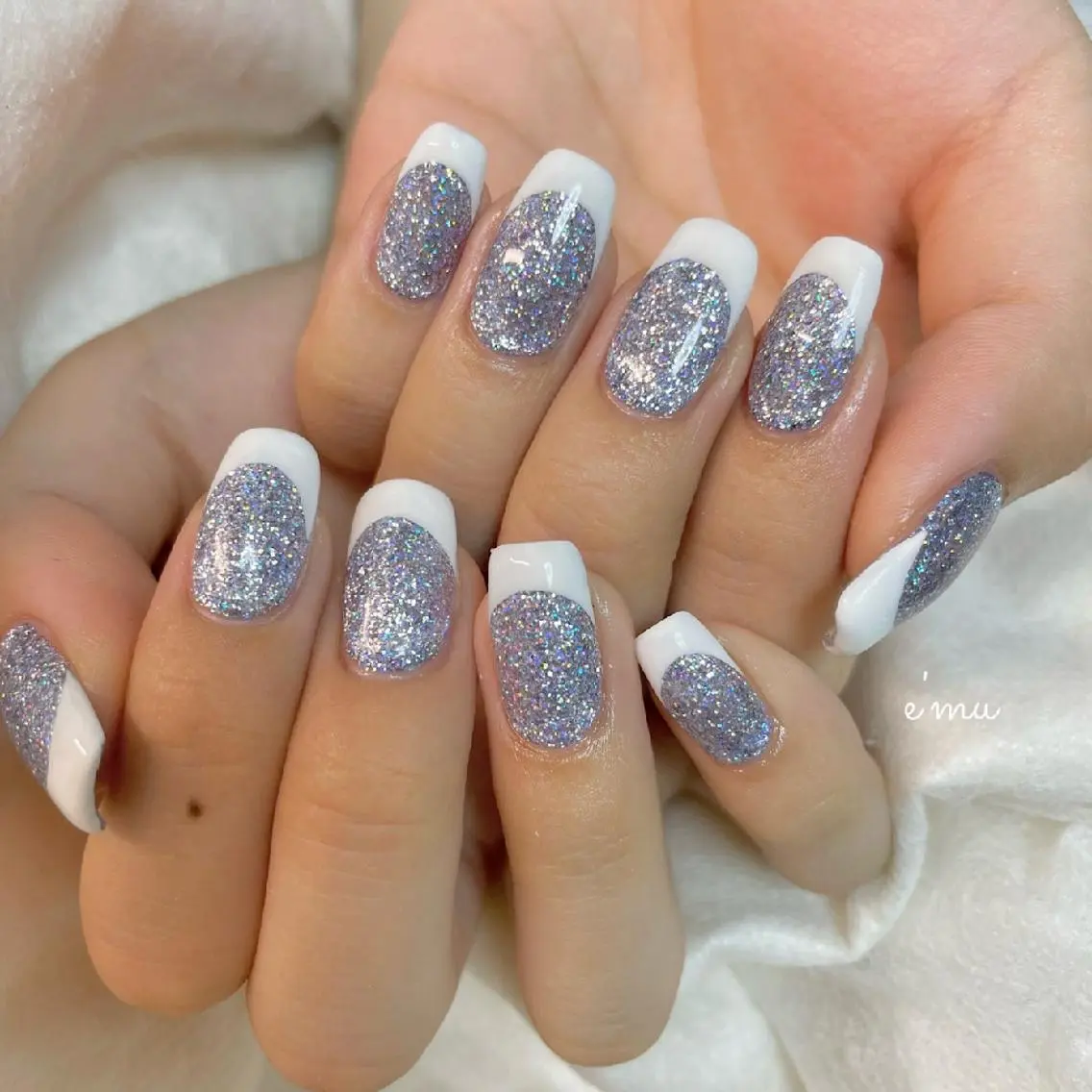 ネイル フレンチネイル ハンドネイル nail salon e'mu💐のネイルデザイン