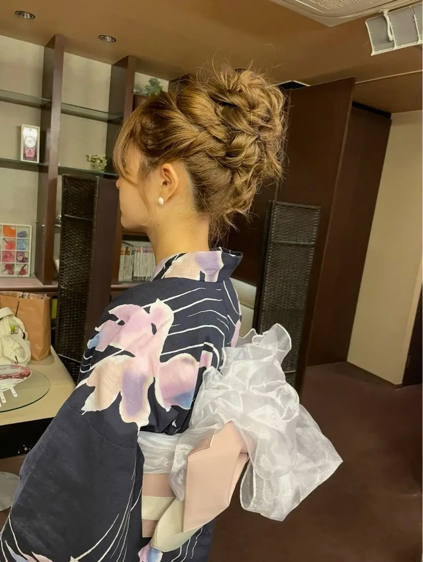 セミロング ヘアアレンジ セット&メイク RICK trickのヘアスタイル