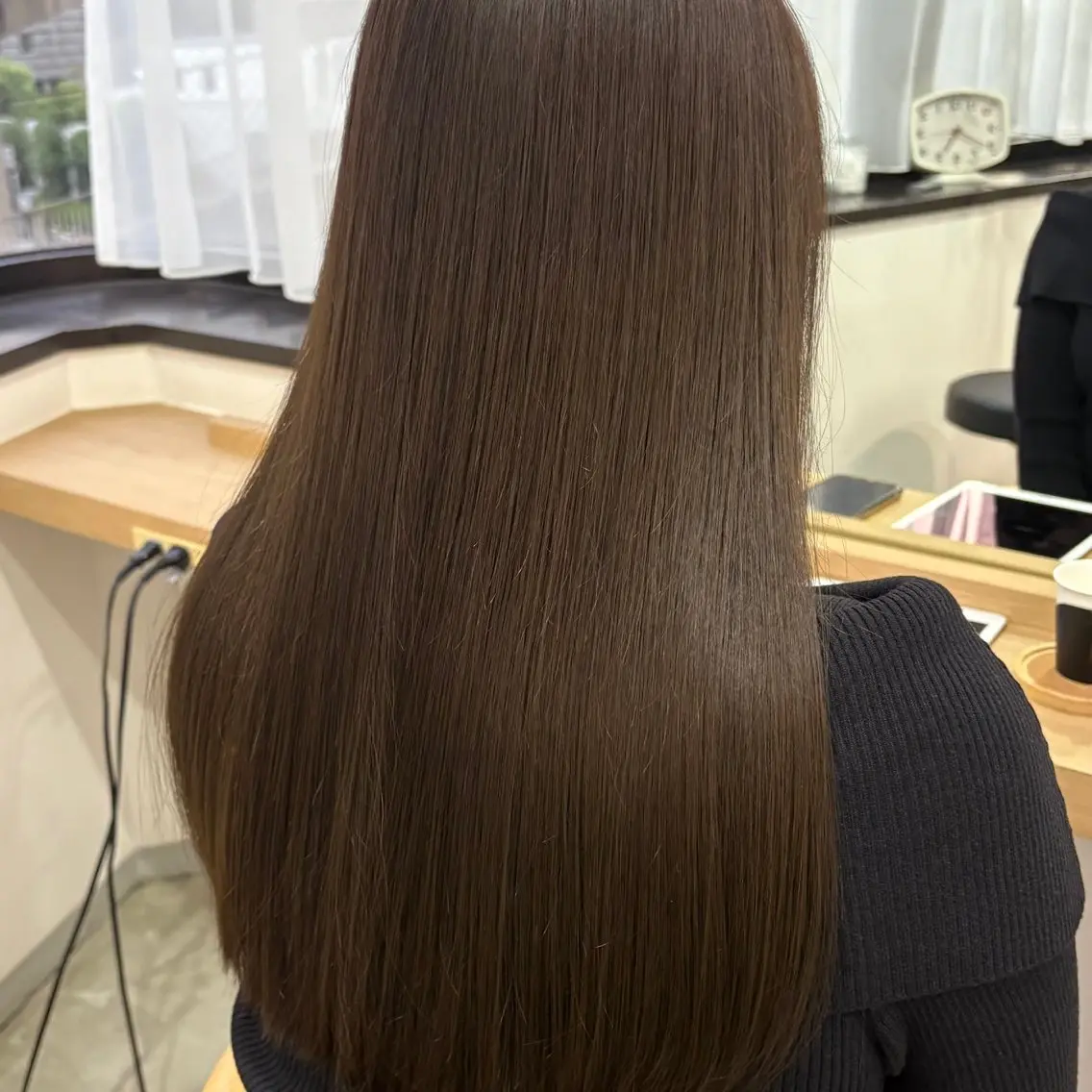 ロング カラー ベージュカラー オリーブベージュ 女性艶髪マンツーマン YUKIのヘアスタイル
