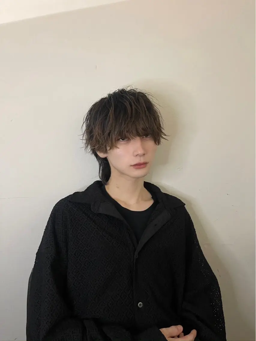 メンズハイトーン 北斗💍レイヤーのヘアスタイル