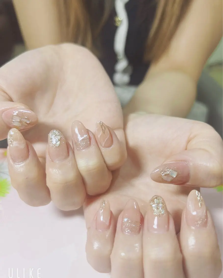 ネイル ニュアンスネイル ハンドネイル 吉野✨ ネイルデザイナー✨のネイルデザイン