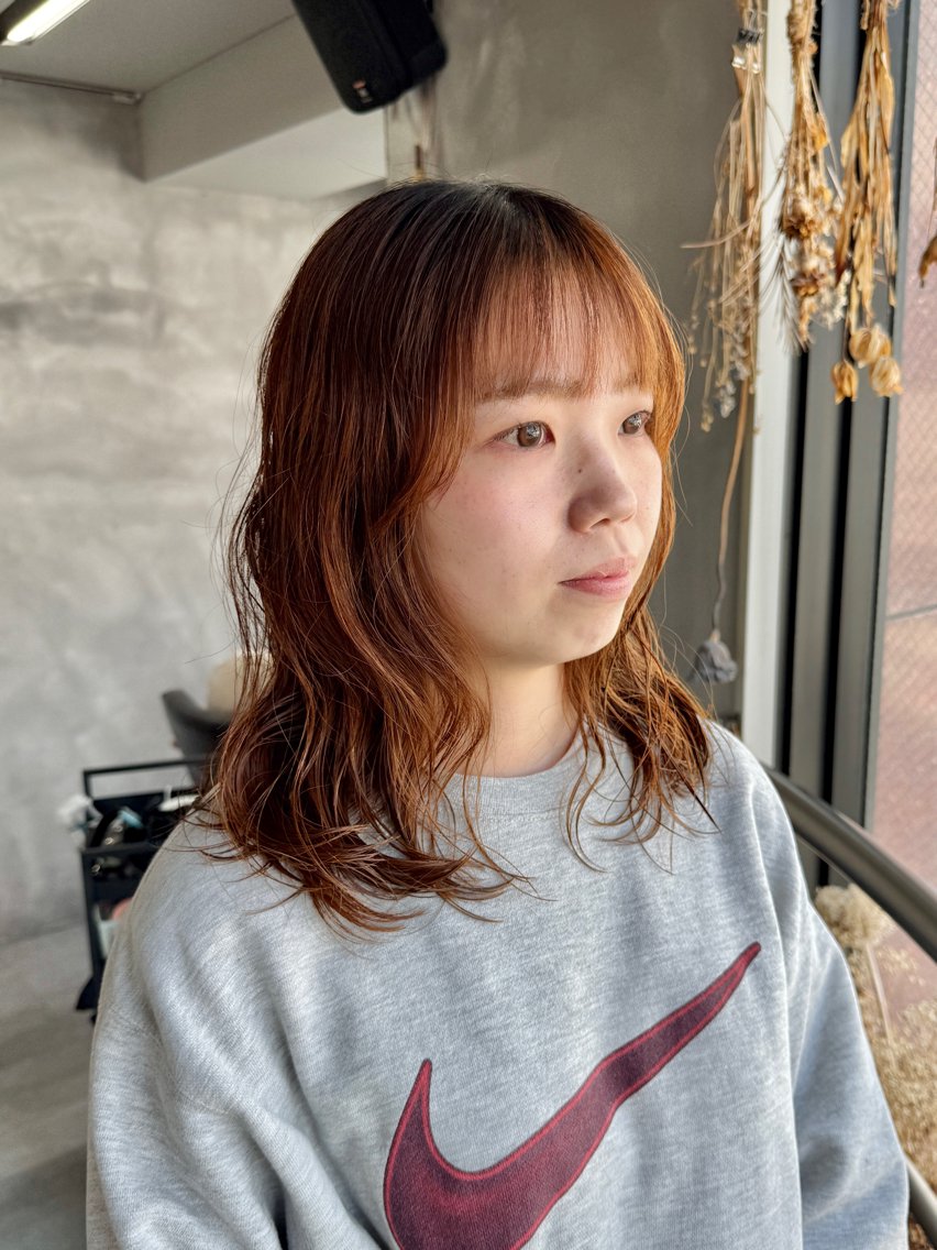 セミロング パーマ カット パーマ ウルフ レイヤー パーマ🪐MANAのヘアスタイル