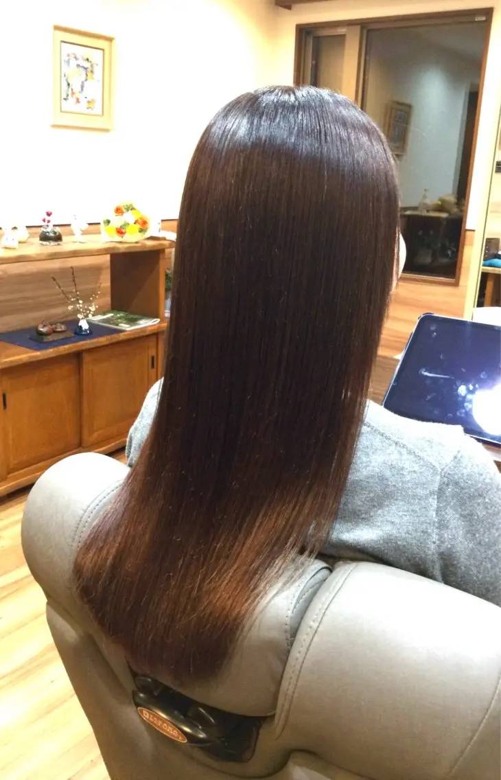 ロング カラー 縮毛矯正 Annon プライベートサロンのヘアスタイル