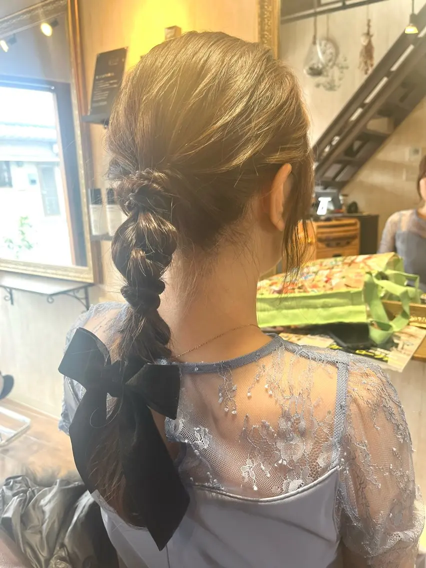 セミロング ヘアセット . Lｉｅのヘアスタイル