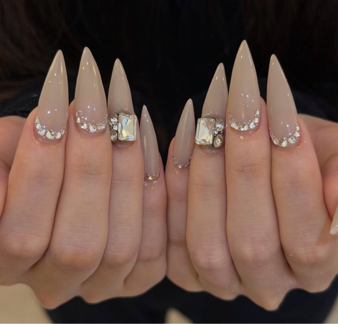 ネイル ハンドネイル NiJi Nailsのネイルデザイン