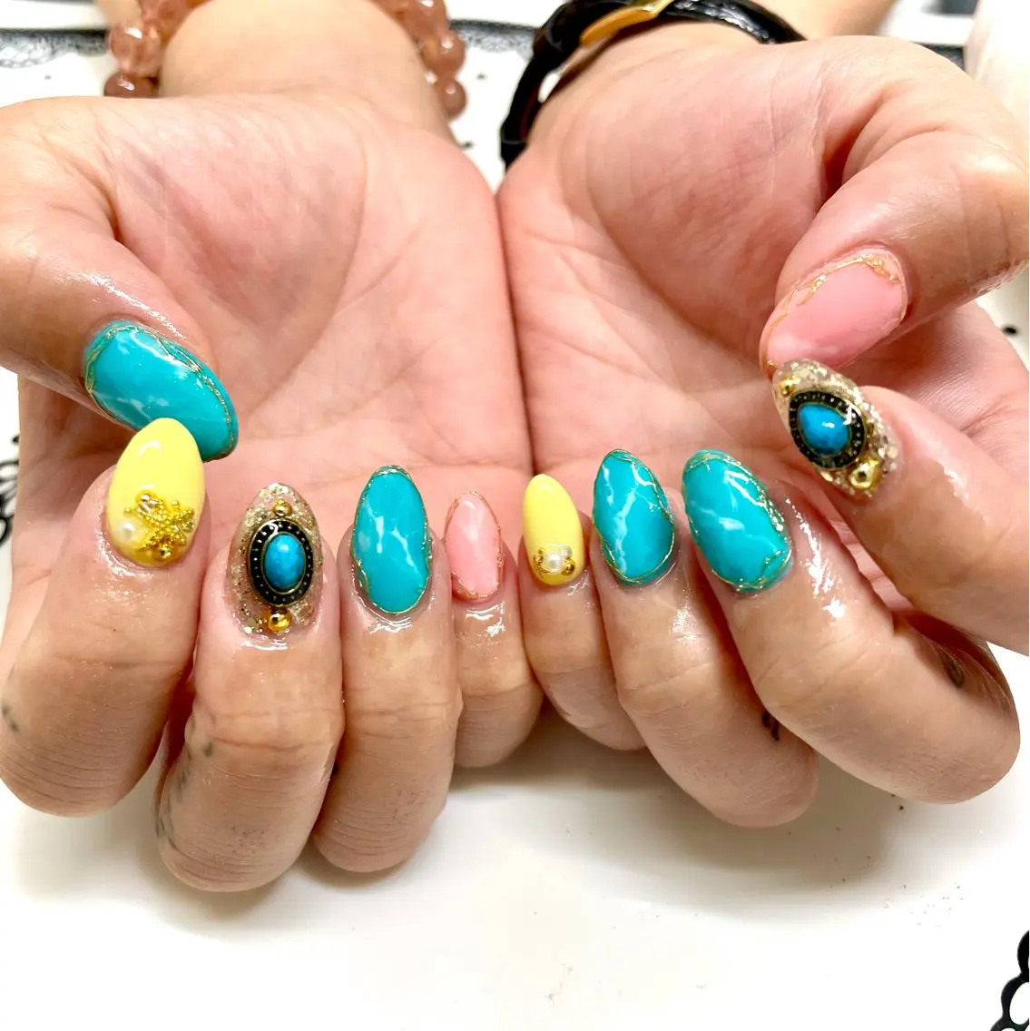 ネイル ハンドネイル nailist cocoのネイルデザイン