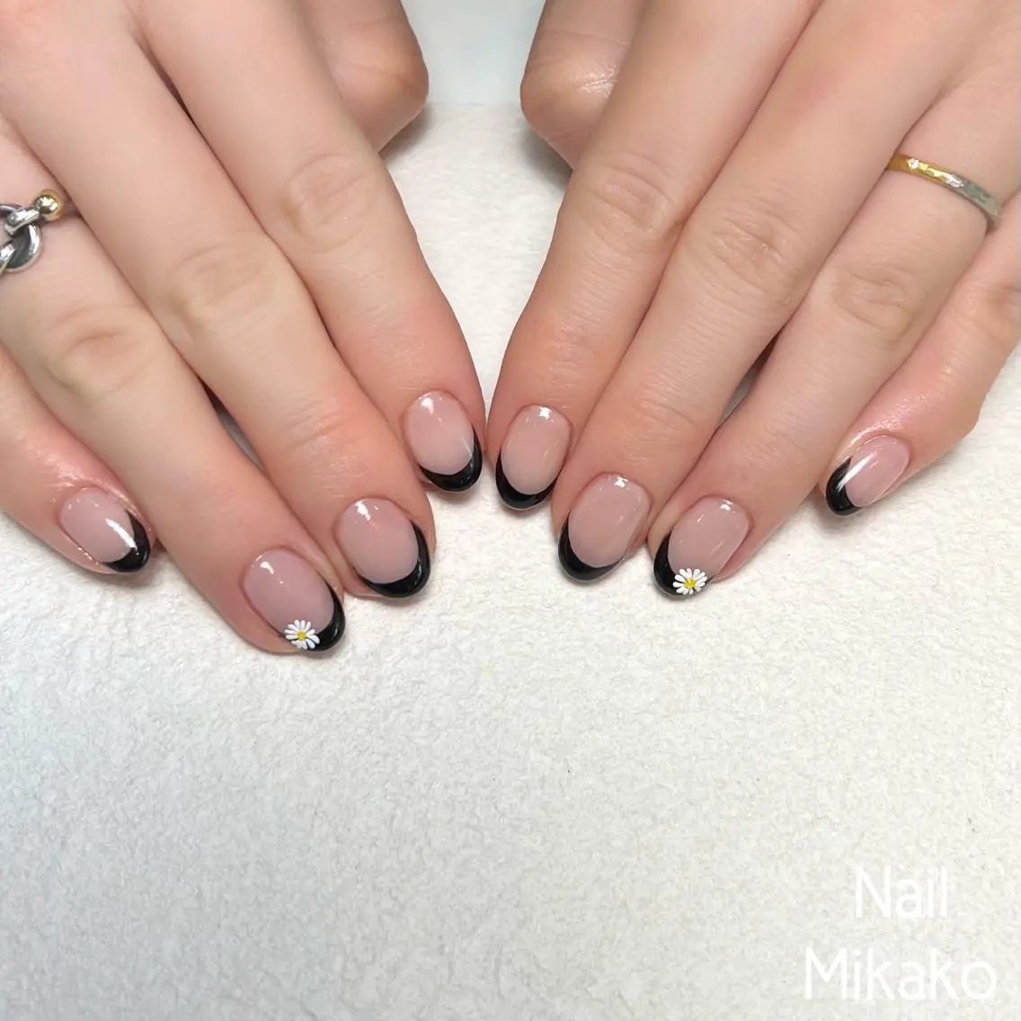 ネイル フレンチネイル ガーリー 韓国ネイル Nail Mikakoのネイルデザイン