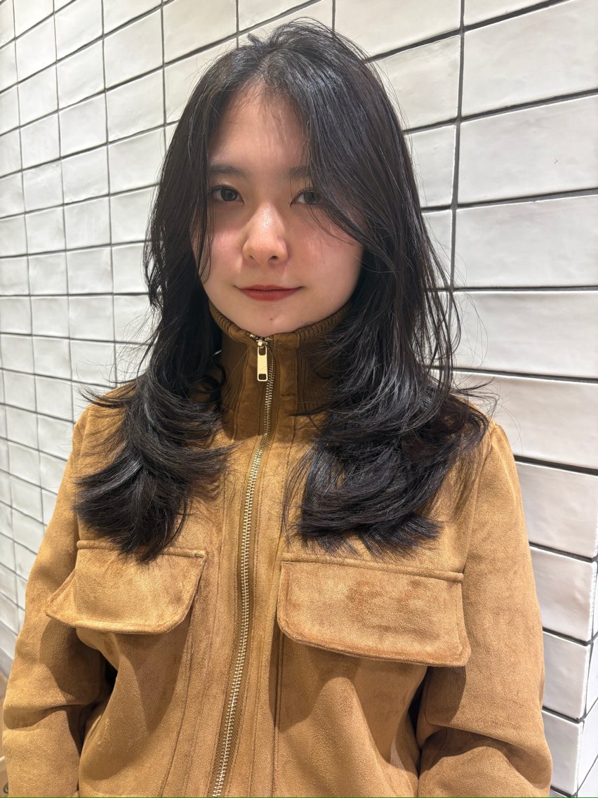 カラー カット ヘアカラー トリートメント 透明感カラー/海外風 レイヤー/mao🗽のヘアスタイル