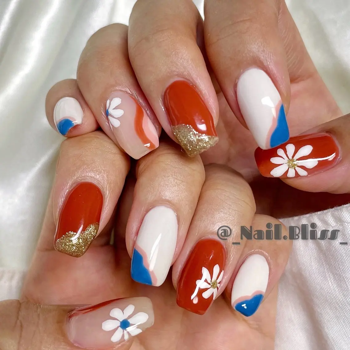 ネイル 持ち込み ハンドネイル NAIL BLISSのネイルデザイン