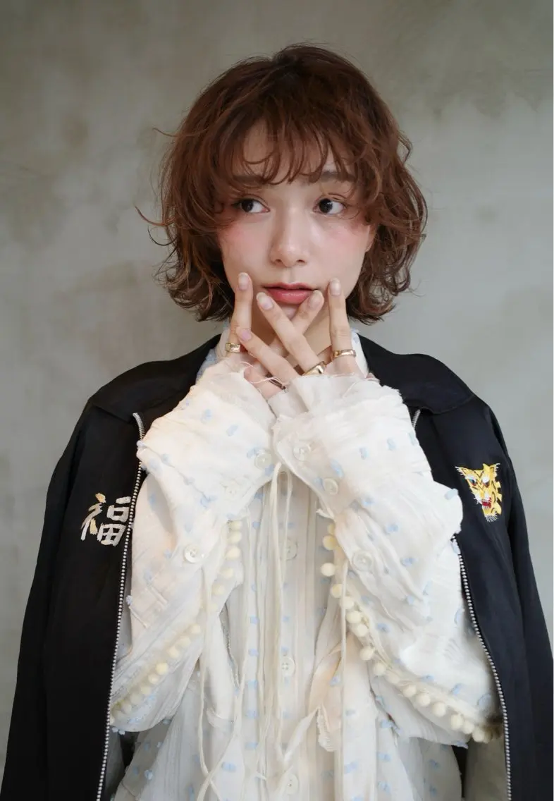 ミディアム カラー パーマ 山田 裕介のヘアスタイル