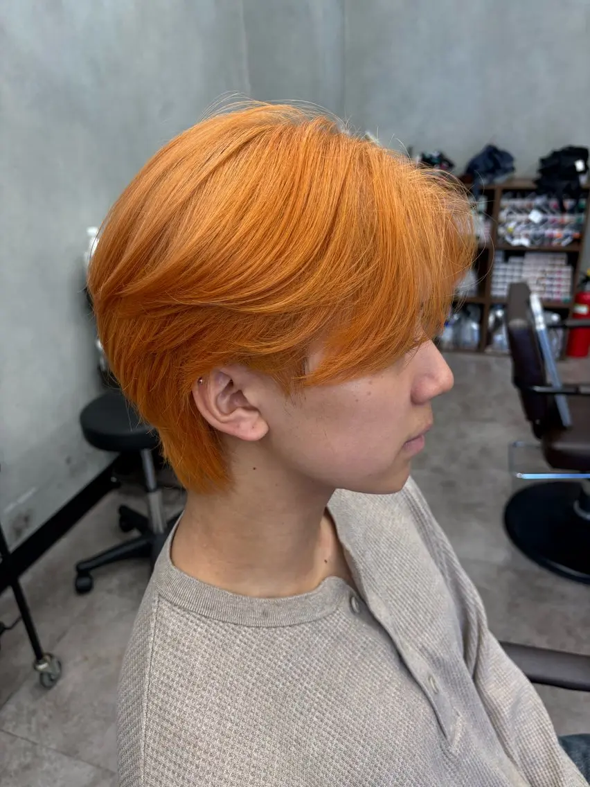 ショート カラー オレンジ ヘアカラー トリートメント ナルミ ケイスケのヘアスタイル