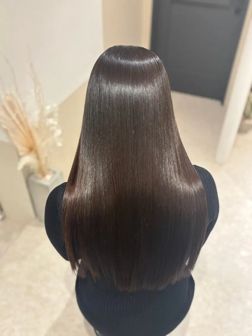 ロング カラー 篠崎 加奈のヘアスタイル