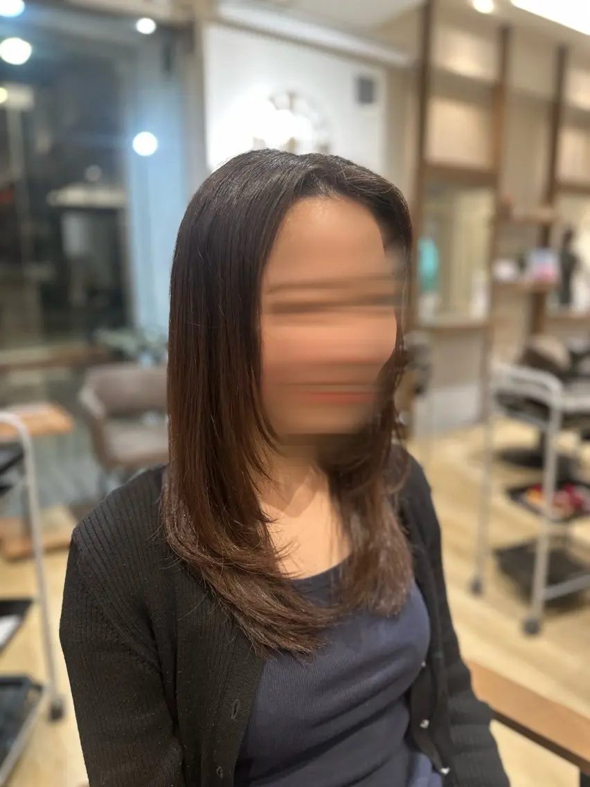 ミディアム 石原 麻菜のヘアスタイル