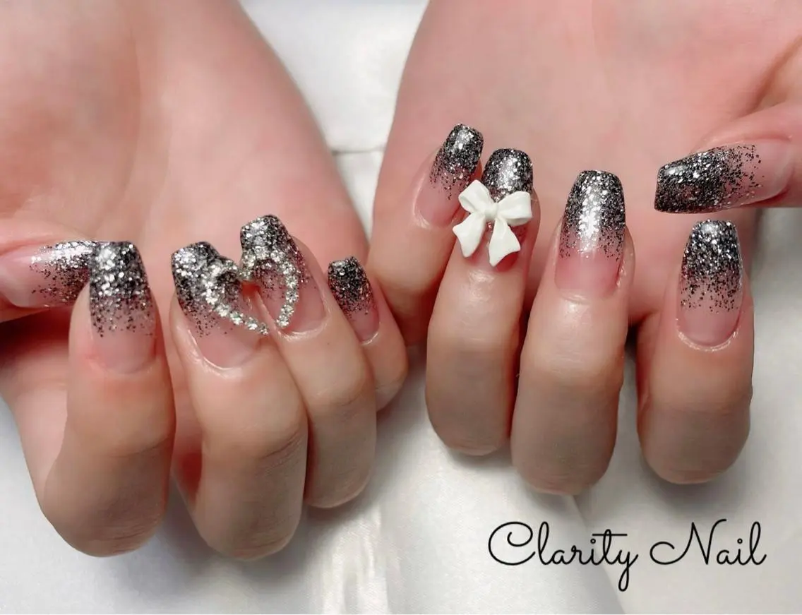 ネイル グラデーション ラメ(グリッター) ラメグラデーション ハンドネイル Clarity Nailのネイルデザイン