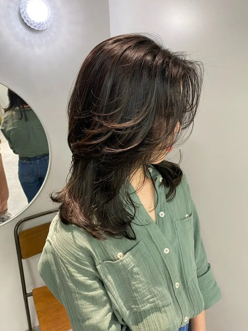 セミロング ウルフ・ボブ モデル✵HARUTOのヘアスタイル