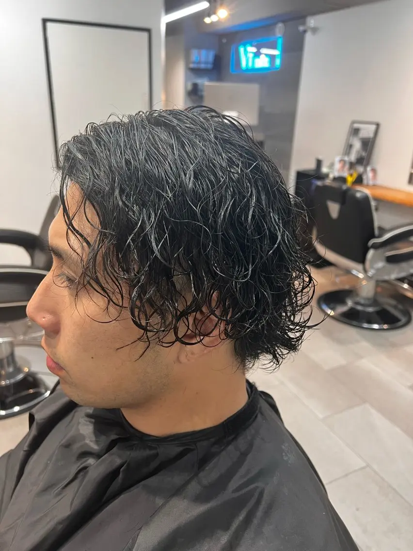 ショート カット パーマ メンズカット、パーマ 特化🔥🌊瀬川竜生のヘアスタイル