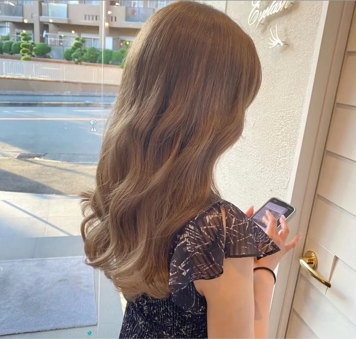 ロング 梶 久菜乃のヘアスタイル