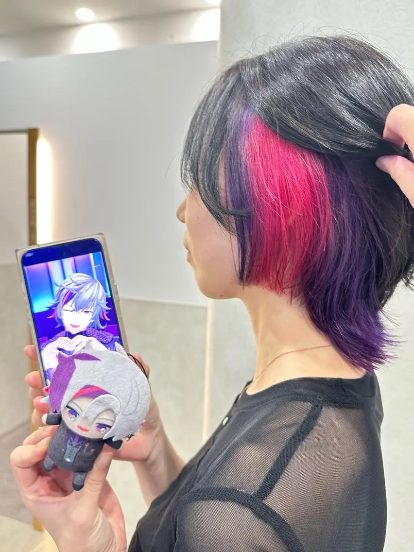 ショート カラー インナーカラー ピンクカラー バイオレットカラー あらげ 🌈推しカラー🌈ᵕのヘアスタイル