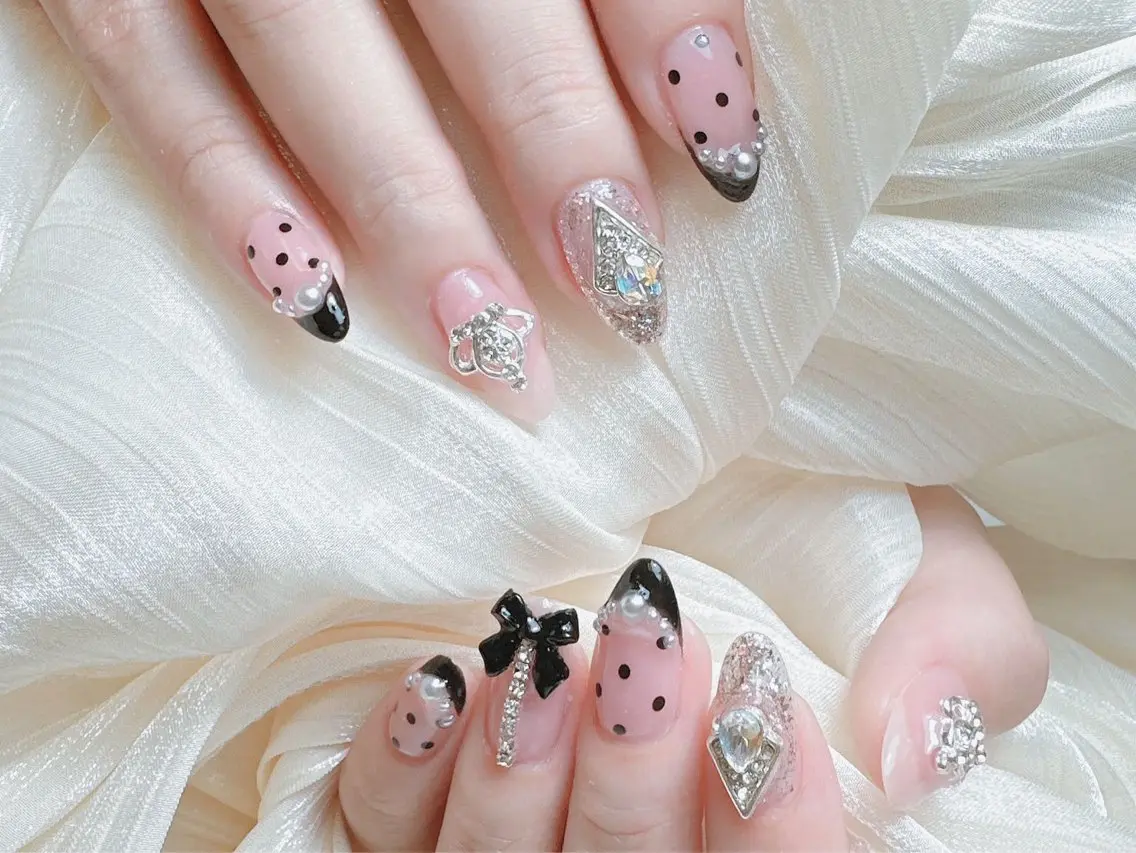 ネイル ハンドネイル 🎀M nails✨ ビューティーのネイルデザイン