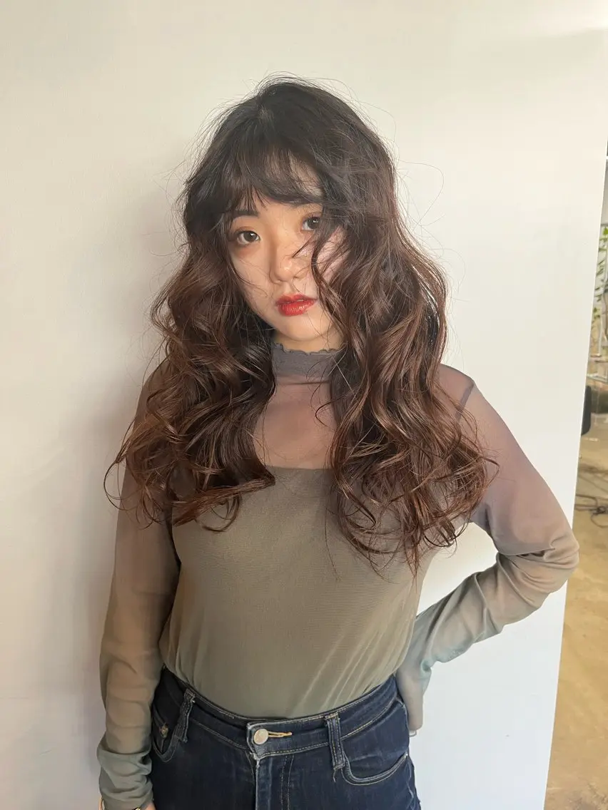 ヘアアレンジ ハイトーン レイヤー🎀meiのヘアスタイル