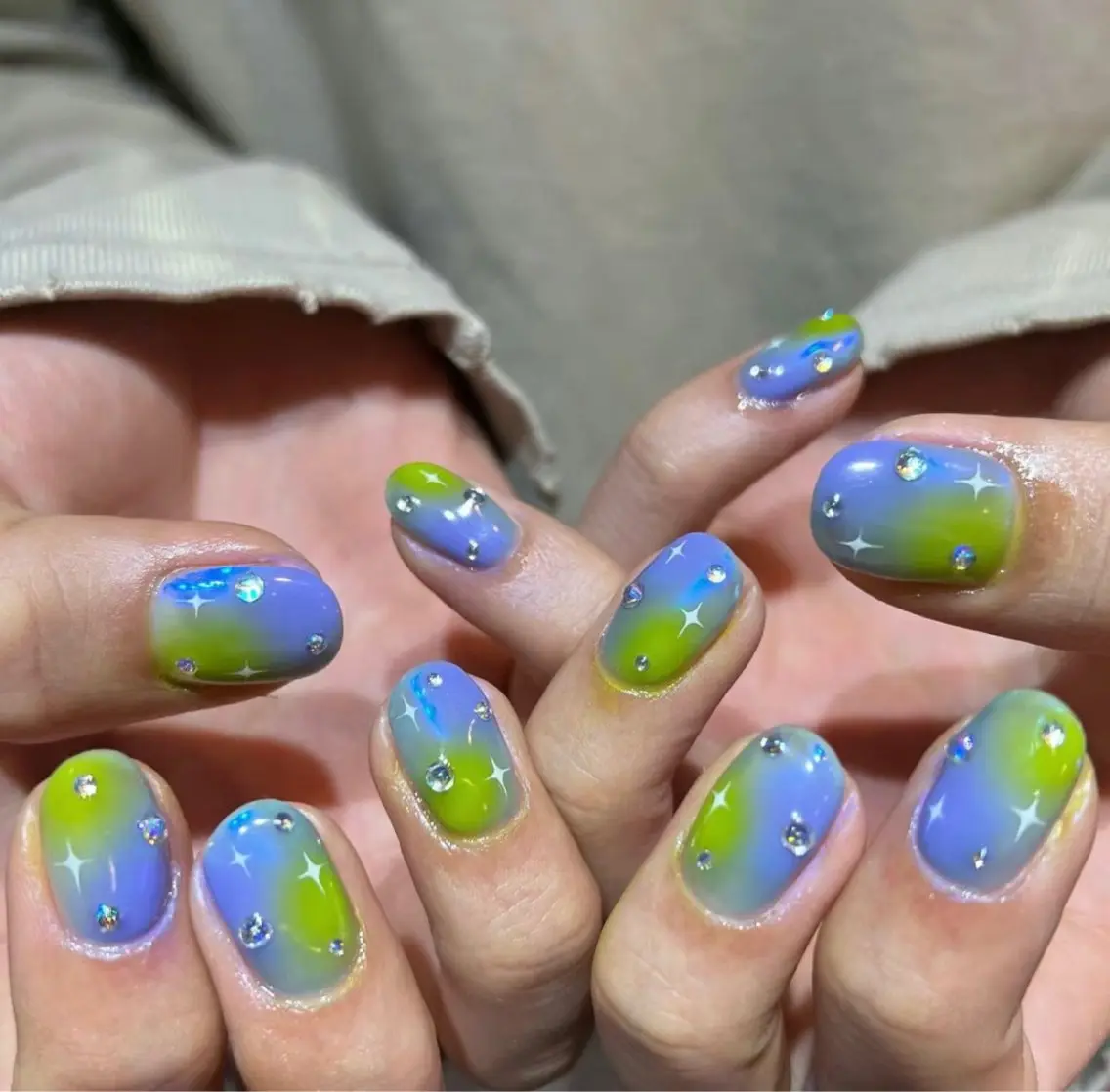ネイル ハンドネイル ハンドケア 🍑 momo_nailのネイルデザイン