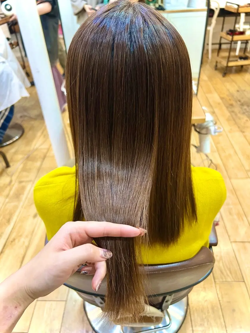 セミロング トリートメント ミディアムレイヤー/ 艶カラー🎀 emiのヘアスタイル
