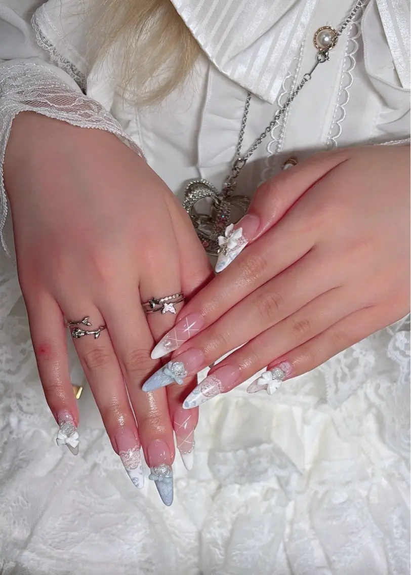 ネイル アートネイル ネイルチップ ハンドネイル RiLion💗 Risa🦋💜のネイルデザイン