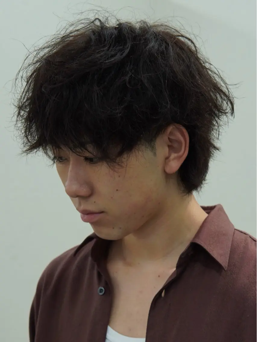 ミディアム パーマ メンズ カット パーマ トリートメント ヘアセット メンズパーマ特化 カバヤマ　リョウの眉毛・アイブロウイメージ