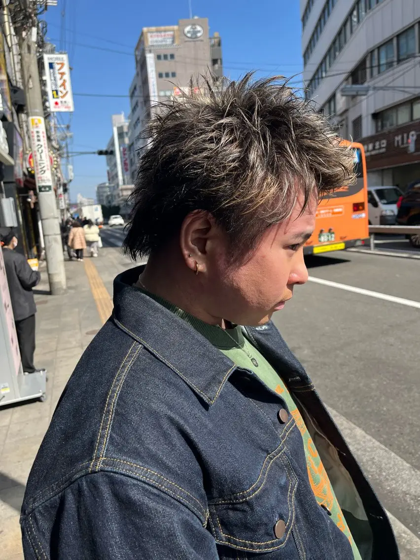 ショート カラー メンズ メンズメッシュ メッシュ カット ヘアカラー AVANCE.難波 店長 松元のヘアスタイル