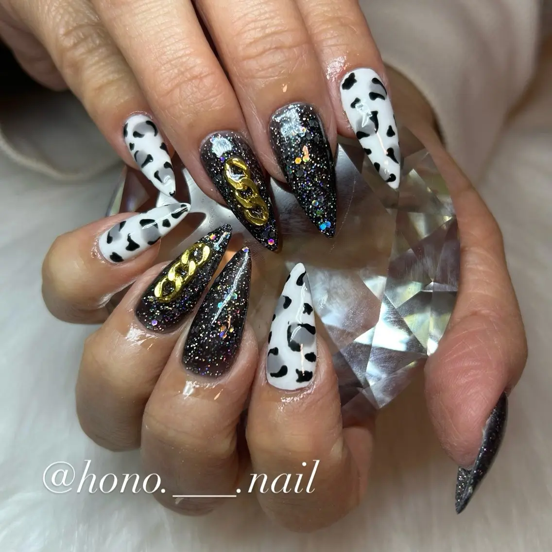 ネイル ハンドネイル NailSalo AriuMのネイルデザイン
