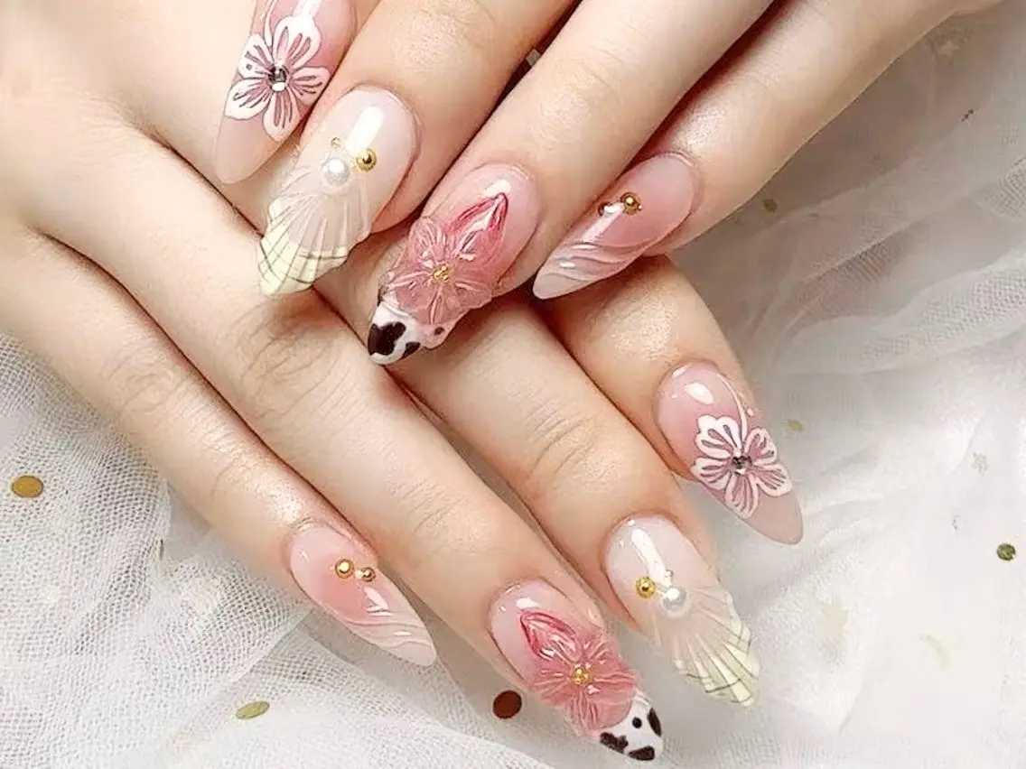 ネイル ジョリ kasumi🌹💅のネイルデザイン