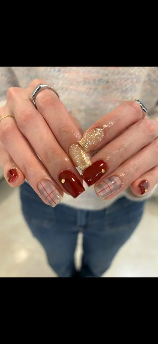 ネイル Salondevi2 isanaのネイルデザイン