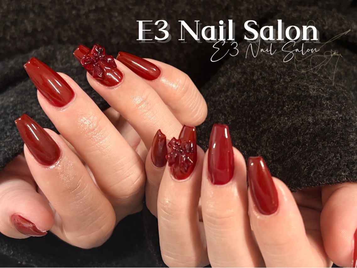ネイル アニマル柄 オーロラネイル べっ甲ネイル ボルドー ブラウン ハンドネイル E3 Nail Salonのネイルデザイン