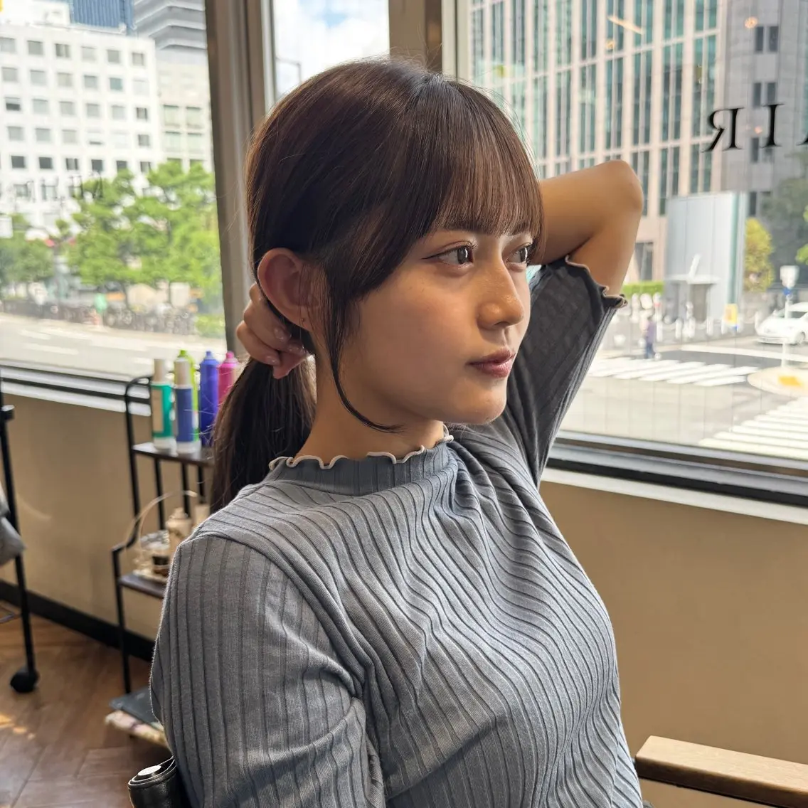 ロング カット ヘアカラー トリートメント 檜谷 晴　顔周りカットのヘアスタイル