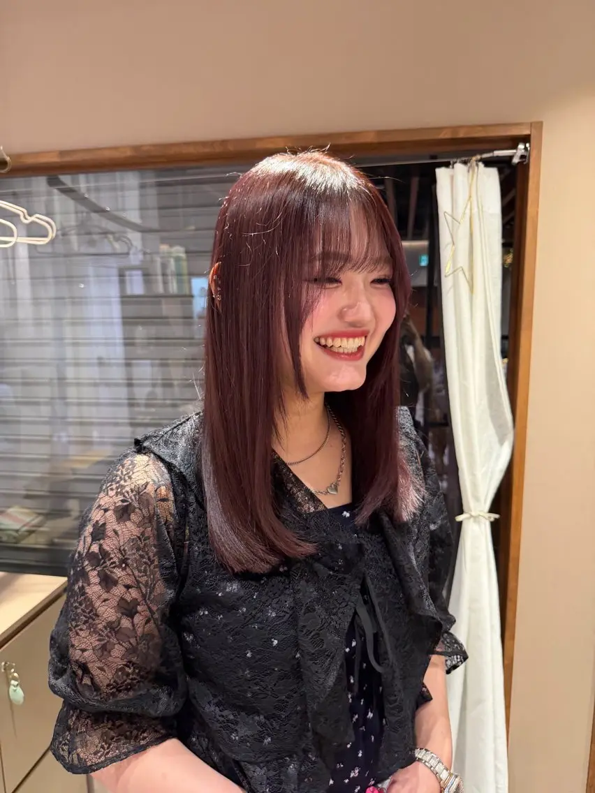 セミロング カラー ヘアカラー トリートメント 北浦 美佑のヘアスタイル