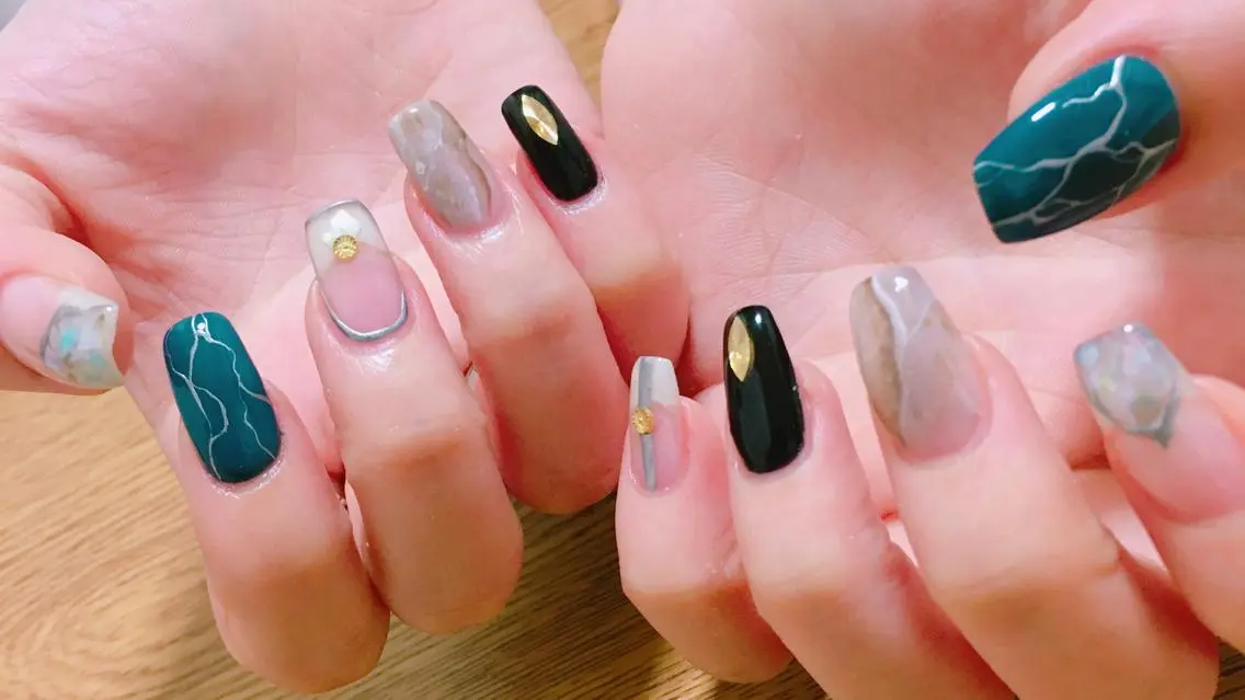 ネイル Lino nailのネイルデザイン
