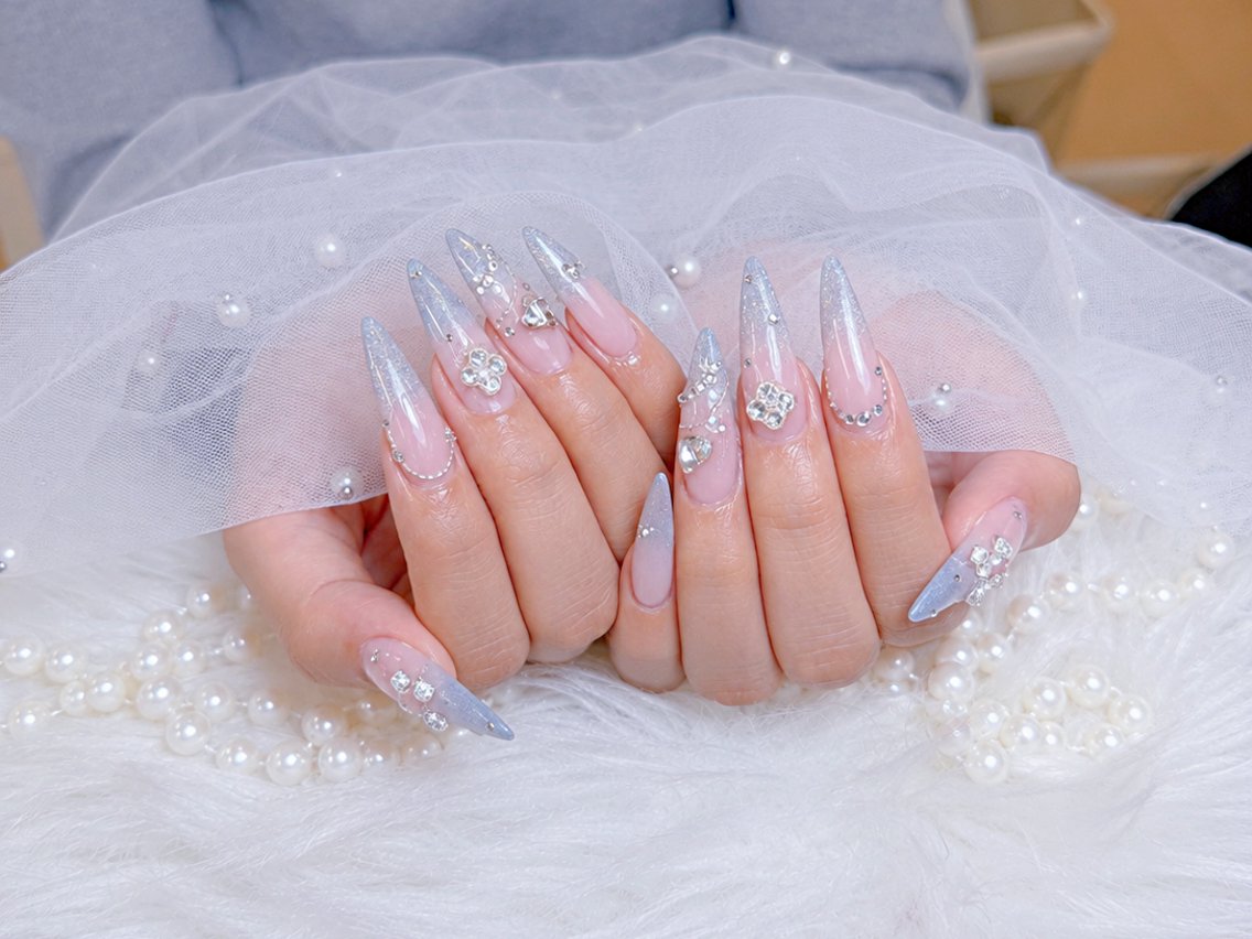 ネイル チークネイル 長さ出し フットネイル 韓国ネイル マグネットネイル ハンドネイル ハンドケア AN NAIL 高田馬場_HOAのネイルデザイン
