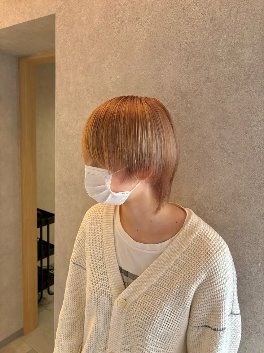 ショート カット ヘアカラー トリートメント little 小濱彰太のヘアスタイル