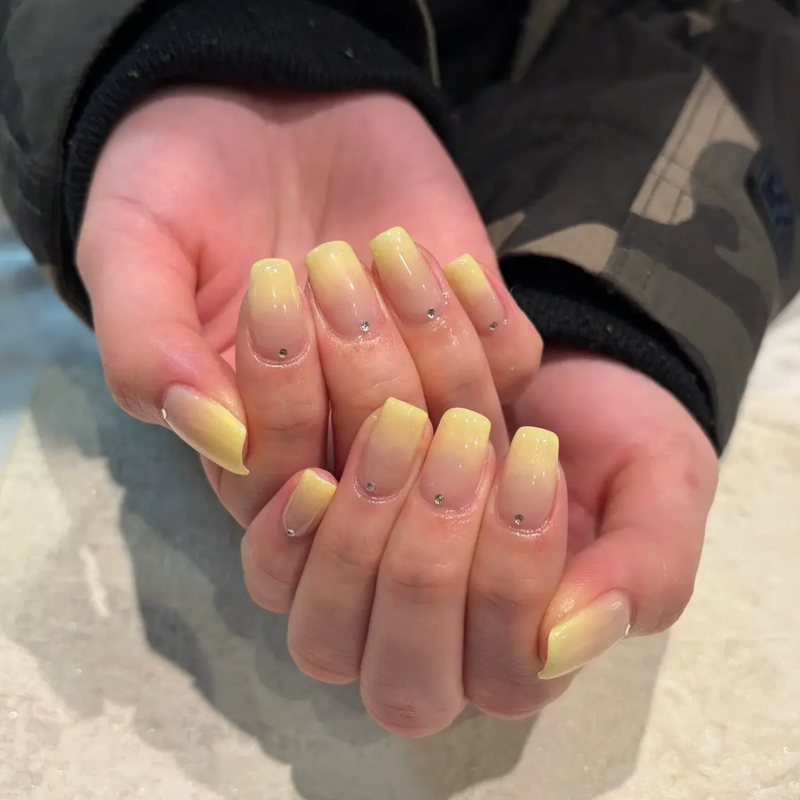 ネイル ハンドネイル ecrin エクラン maiのネイルデザイン