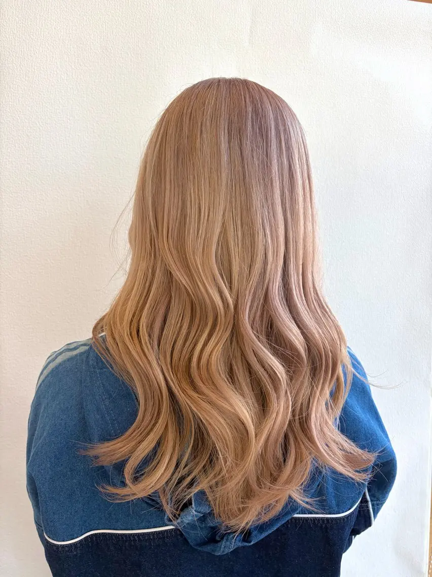 ロング カラー ブリーチ ハイトーンカラー トリートメント ヘアカラー 梶原 美保のヘアスタイル