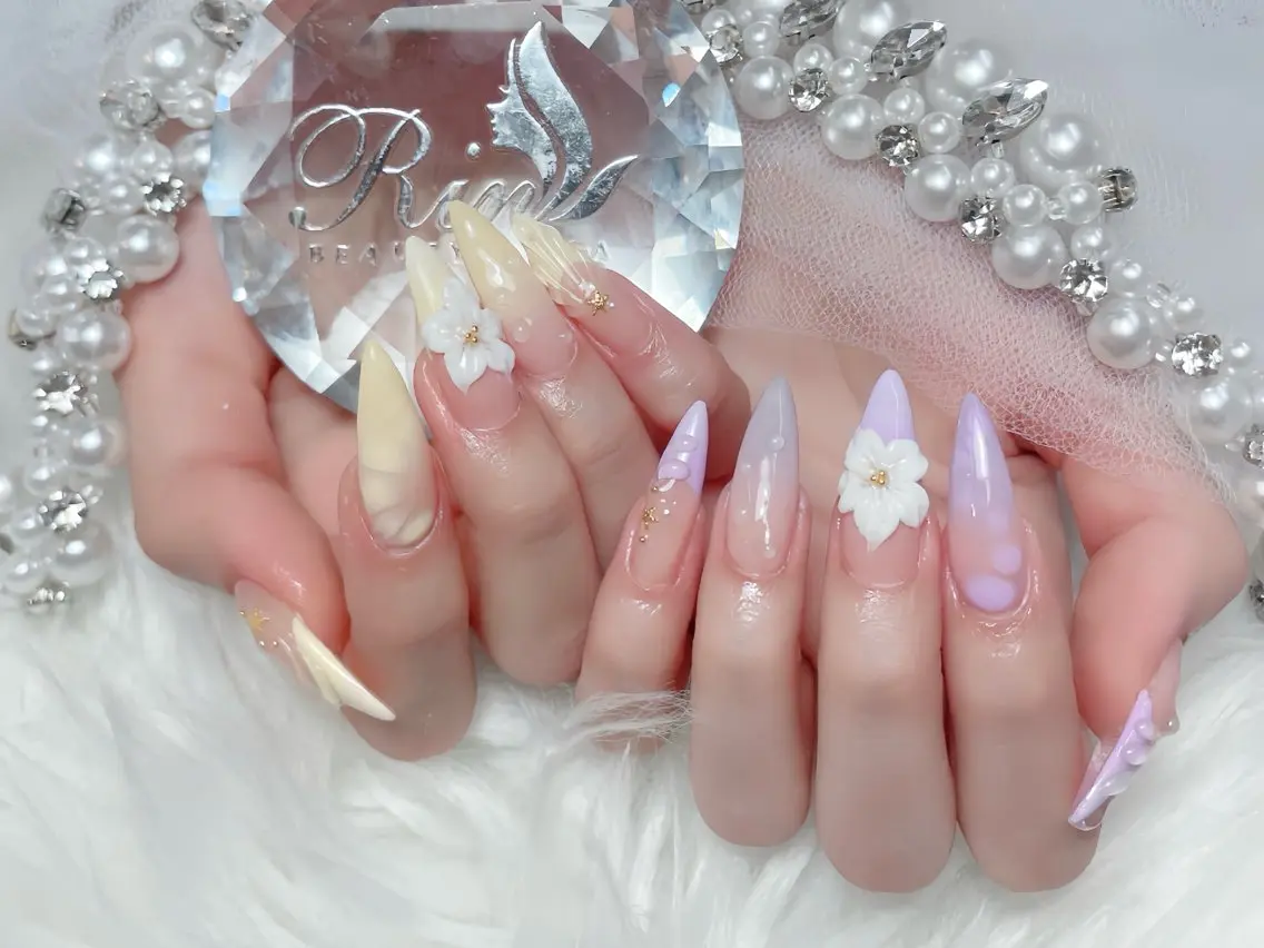 ネイル ブルー ジェルネイル ガーリー グラデーション グリーン ハンドネイル Rin Nail 新大久保店のネイルデザイン
