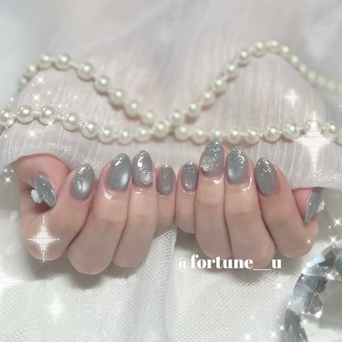 ネイル ドット ガーリー 韓国ネイル 持ち込み ワンホンネイル ハンドネイル 💜✩.* Yuuna💜のネイルデザイン