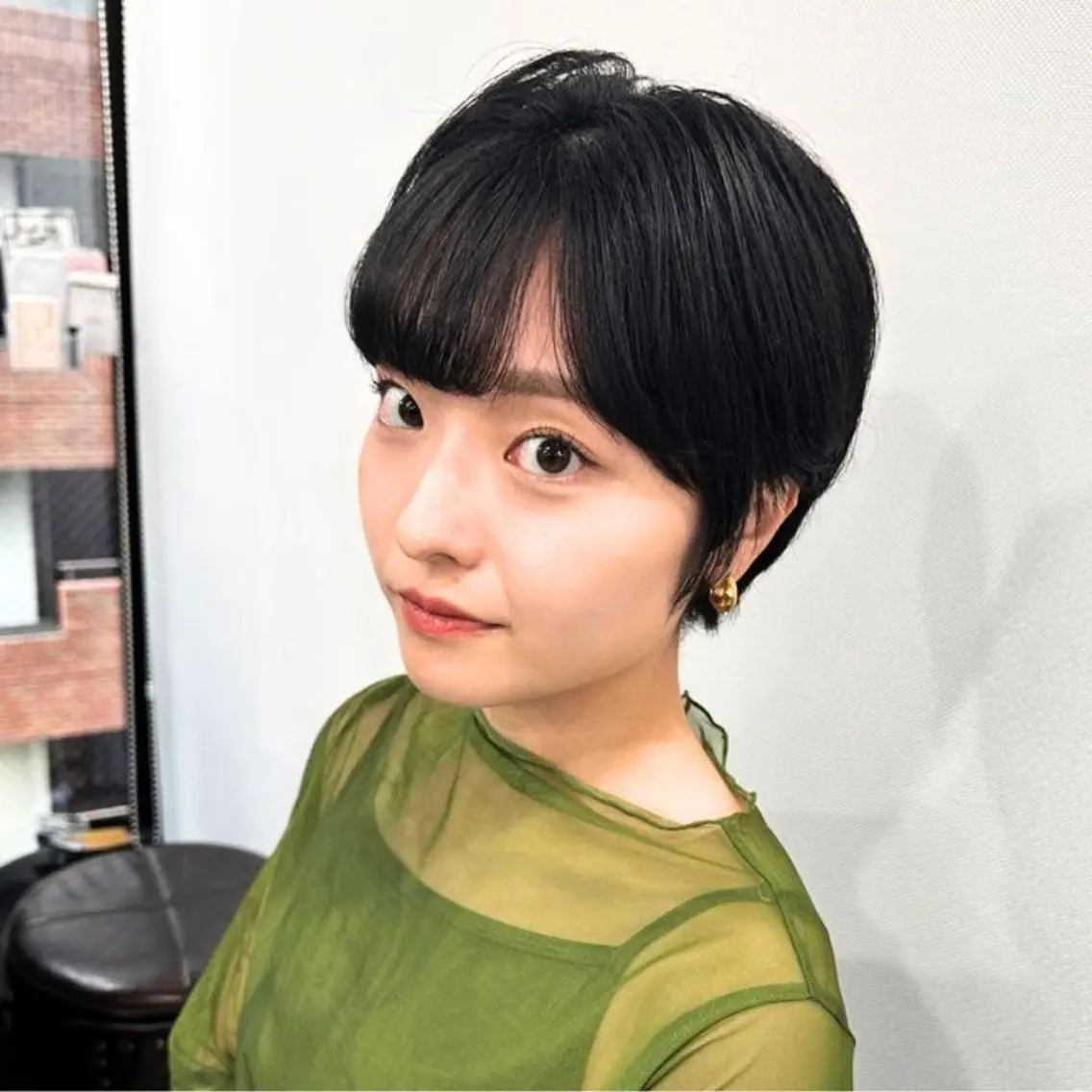 ショート カラー 黒髪 ショートヘア 小顔カット ❇️安達 優心❇️ レイヤー/艶髪特化のヘアスタイル